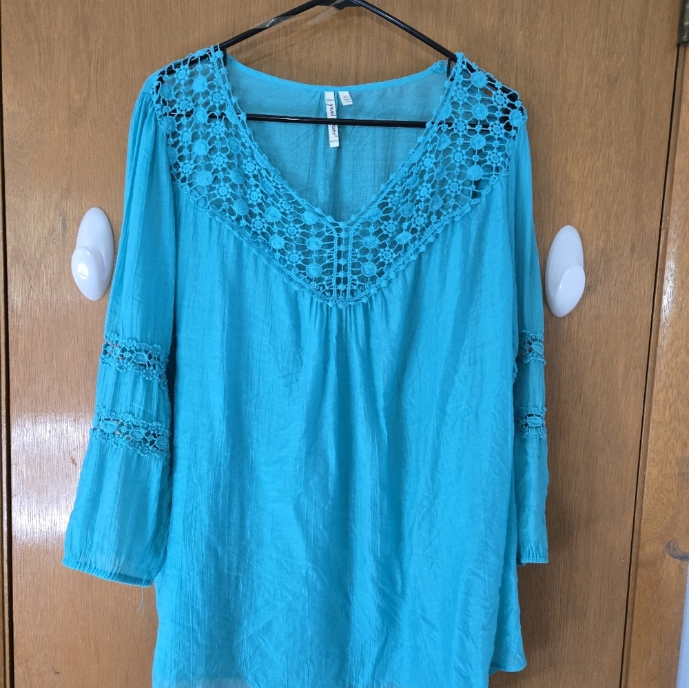Elegant Blue Lace Trim Women's Top